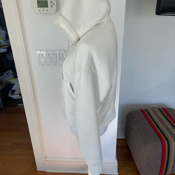 Athleta - Picture 5 of 10